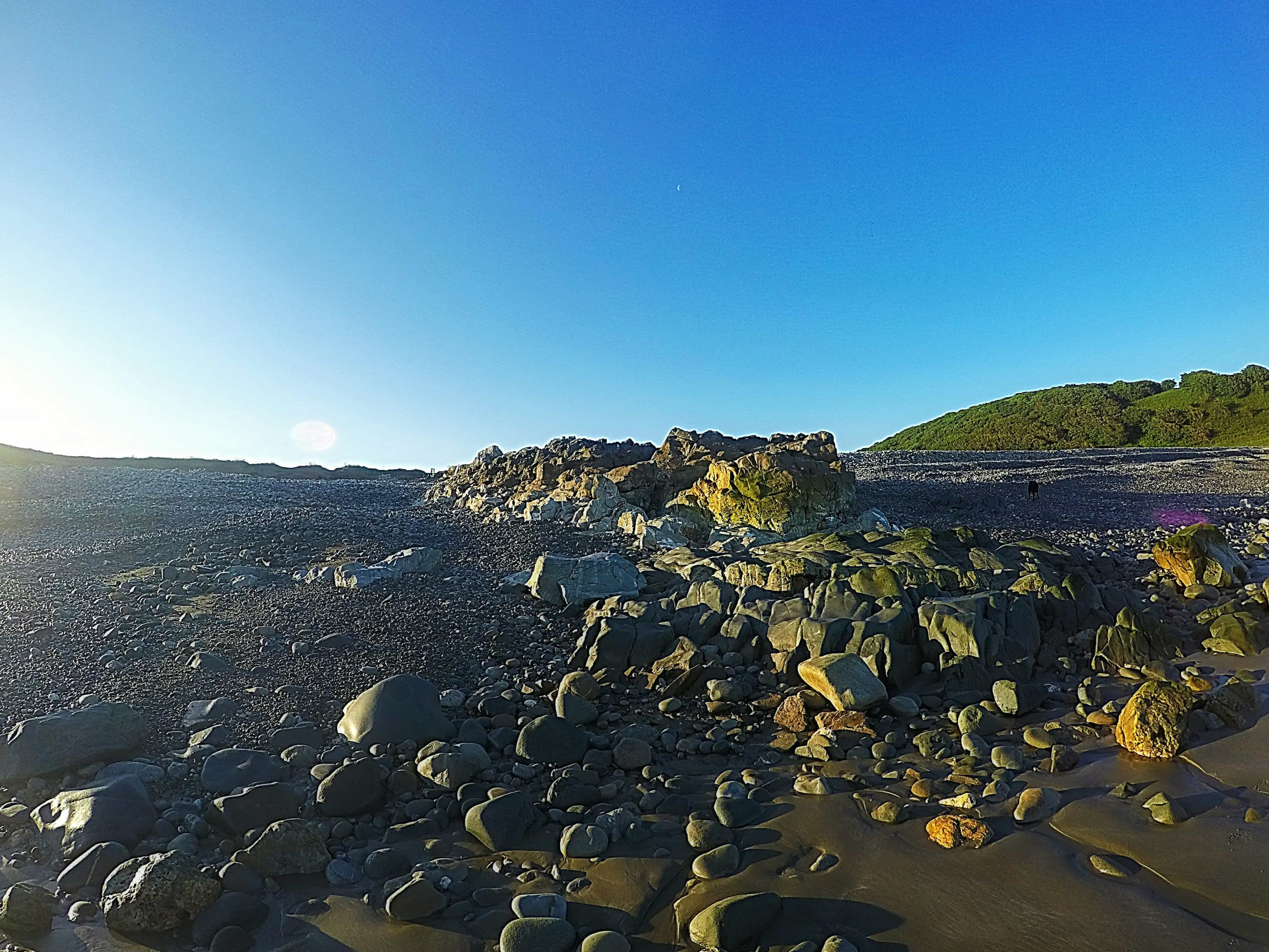 abermawr pebble bank pembrokeshire